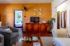 Casa en Matinhos - Casa 3 quartos com Wi-Fi, Ar e Churrasqueira