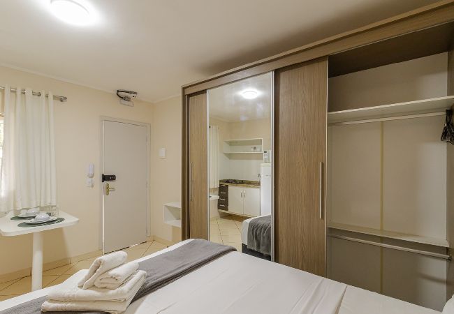 Apartamento en São Paulo - 07 Studio prox Expo, Berrini e Congonhas Apartamento en São Paulo - 07 Studio prox Expo, Berrini e Congonhas