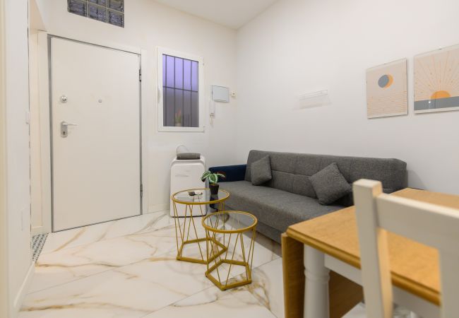 Apartamento en Madrid - Cómodo apartamento de un dormitorio en el Centro de Madrid Apartamento en Madrid - Cómodo apartamento de un dormitorio en el Centro de Madrid