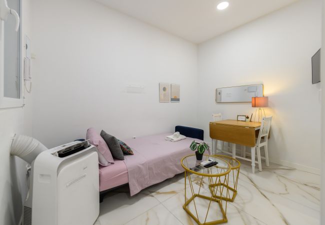 Apartamento en Madrid - Cómodo apartamento de un dormitorio en el Centro de Madrid Apartamento en Madrid - Cómodo apartamento de un dormitorio en el Centro de Madrid