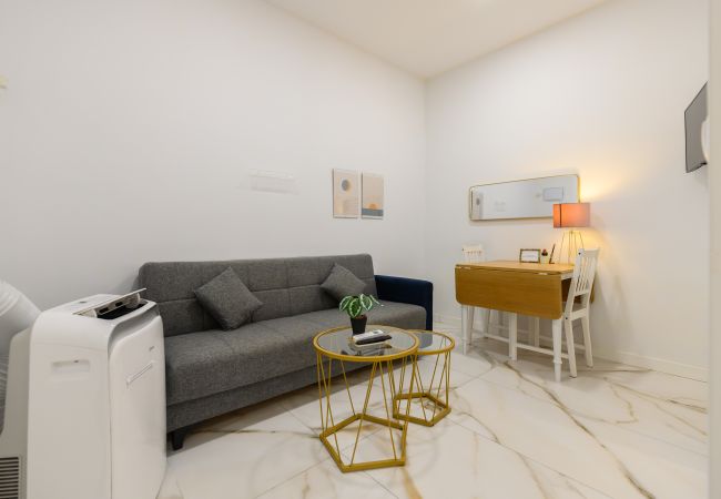 Apartamento en Madrid - Cómodo apartamento de un dormitorio en el Centro de Madrid Apartamento en Madrid - Cómodo apartamento de un dormitorio en el Centro de Madrid