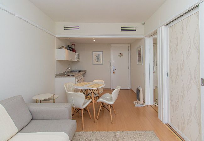 Apartamento en São Paulo - Flat c Academia, Sauna e Garagem - Jardim Paulista Apartamento en São Paulo - Flat c Academia, Sauna e Garagem - Jardim Paulista