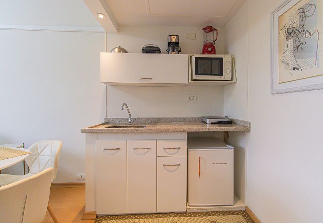 Apartamento en São Paulo - Flat c Academia, Sauna e Garagem - Jardim Paulista Apartamento en São Paulo - Flat c Academia, Sauna e Garagem - Jardim Paulista