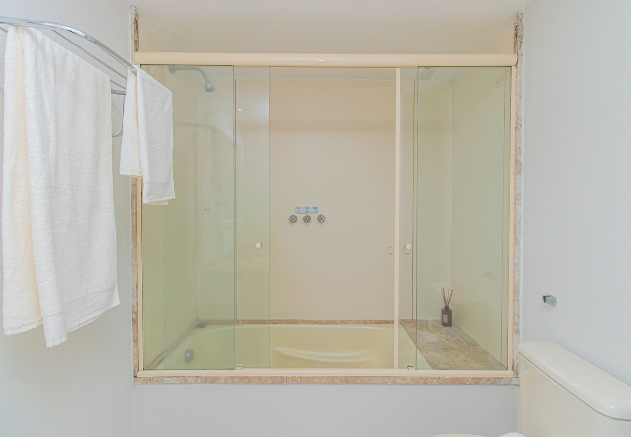 Apartamento en São Paulo - Flat c Academia, Sauna e Garagem - Jardim Paulista Apartamento en São Paulo - Flat c Academia, Sauna e Garagem - Jardim Paulista