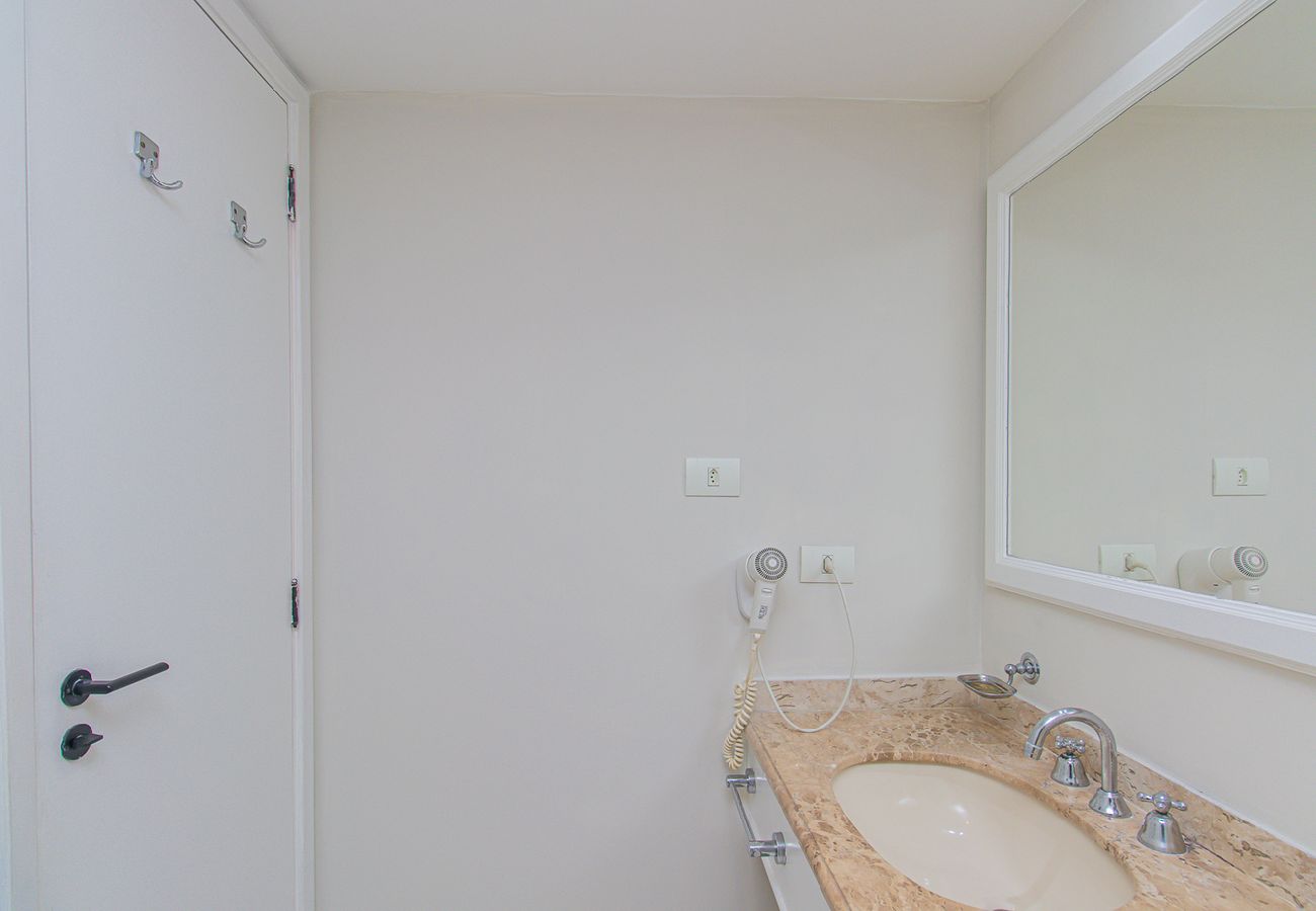 Apartamento en São Paulo - Flat c Academia, Sauna e Garagem - Jardim Paulista Apartamento en São Paulo - Flat c Academia, Sauna e Garagem - Jardim Paulista