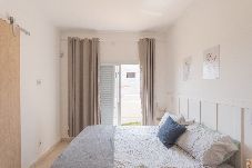 Casa en Pardinho - Casa con Barbacoa y Wi-Fi en Ninho Verde II