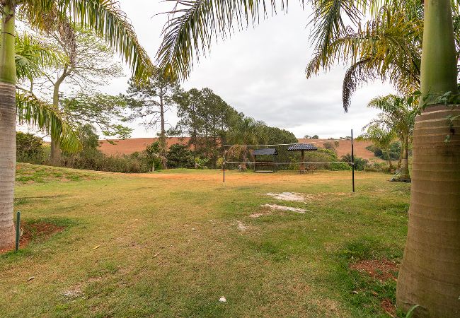 Chalet en BRAGANCA PAULISTA - Kitnet 03: Se admiten mascotas con Wi-Fi y garaje