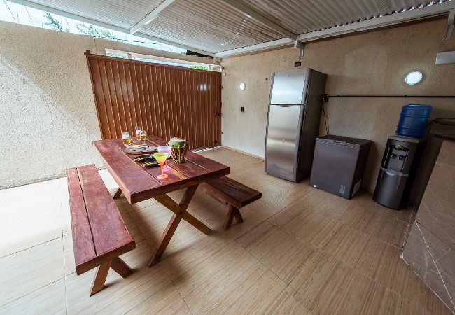 Casa en Conde - Casa em Jacumã com piscina, 5 suítes e Fliperama Casa en Conde - Casa em Jacumã com piscina, 5 suítes e Fliperama