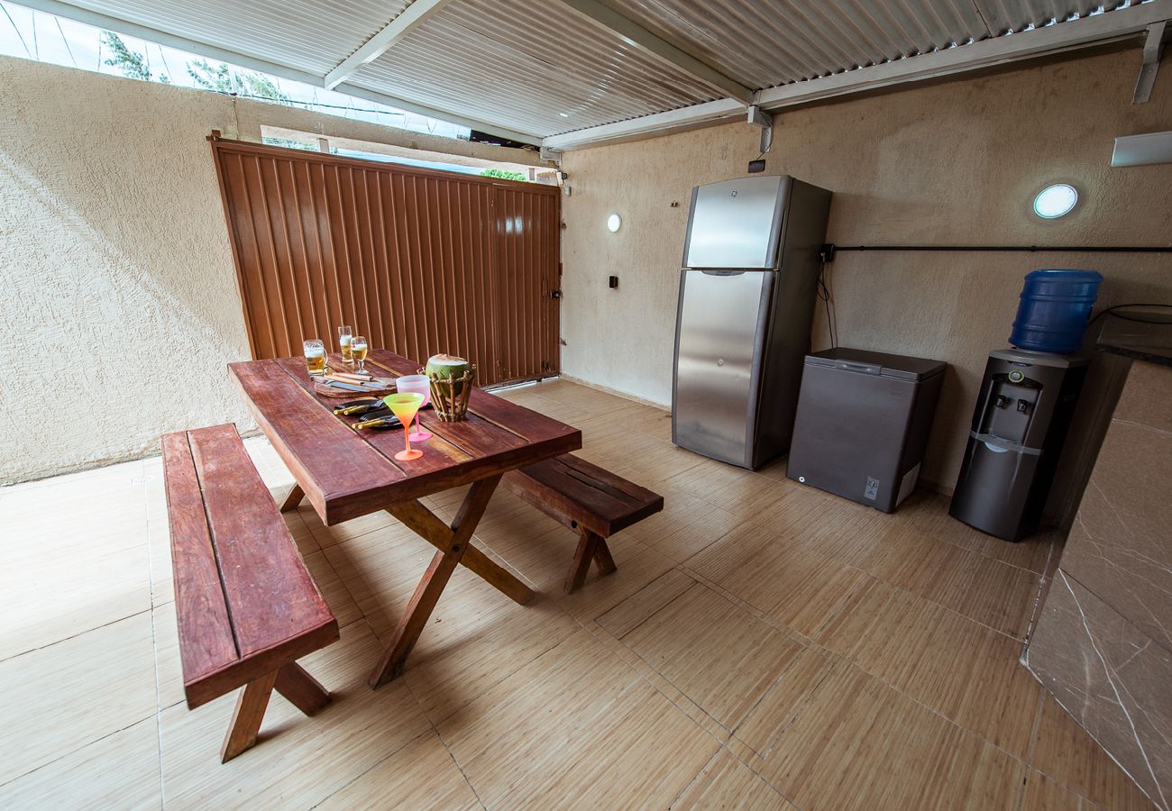 Casa en Conde - Casa em Jacumã com piscina, 5 suítes e Fliperama Casa en Conde - Casa em Jacumã com piscina, 5 suítes e Fliperama