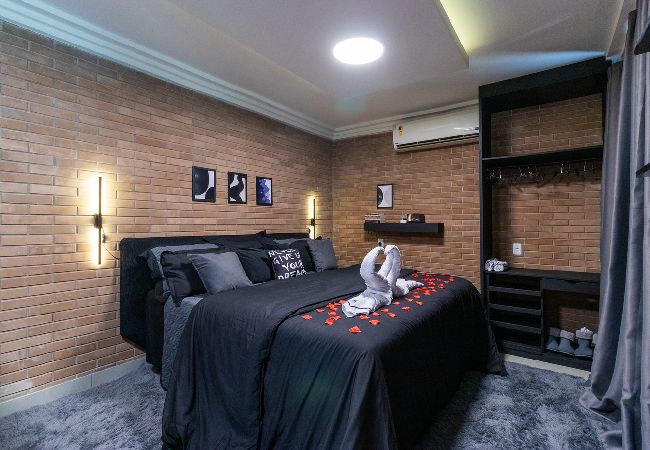 Chalet en Bragança Paulista - Casa Aconchego 01: Ofurô, Lareira e Sala de Cinema