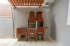 Casa en Praia Grande - Casa com Piscina e Churrasqueira a 220 m da Praia